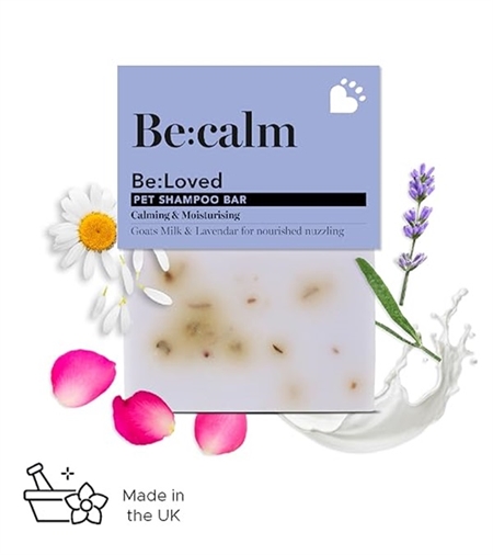 BEROLIGENDE & FUGTGIVENDE SHAMPOO BAR - BE:CALM 110G